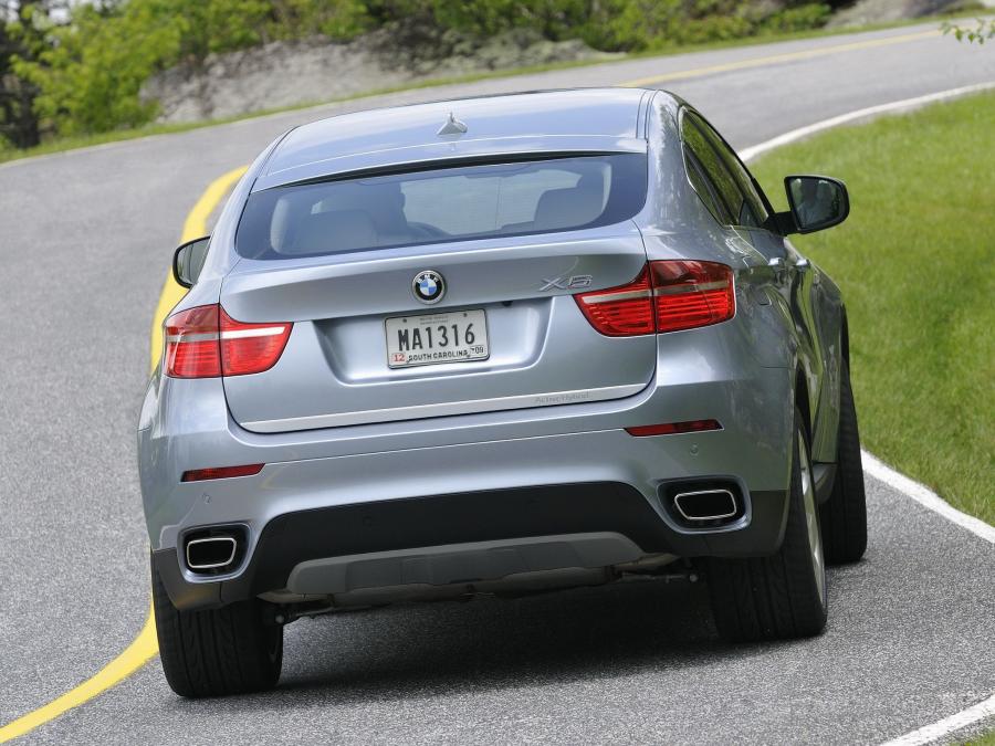  BMW X6 ActiveHybrid 2009 года  (фото 11 из 110)